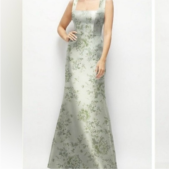 Alfred sung bridesmaid Elegant Floral Green Dress - Picture 2 of 3